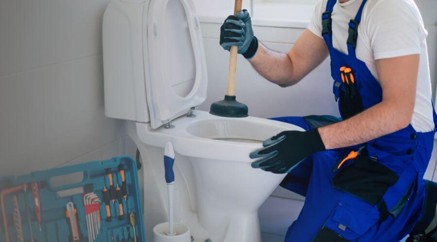 Local annual plumbing maintenance in Alton, MO